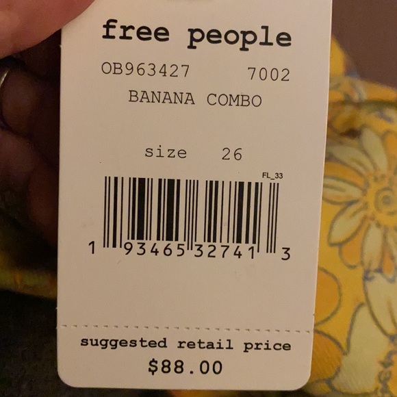 Free People 🖤 Shorts - Picture 3 of 6